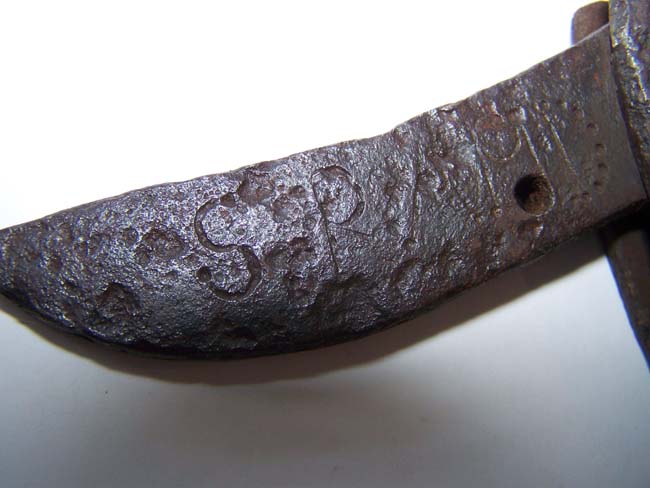 A 19th century 'Temple' Whaling Harpoon with maker's marks — image 3